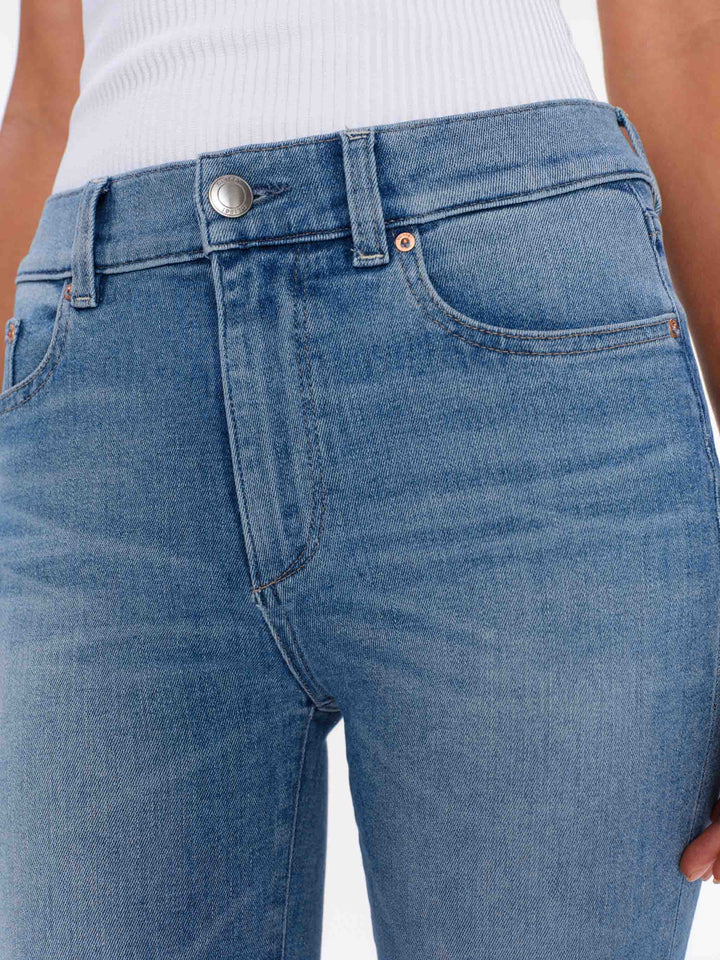 Mara Straight