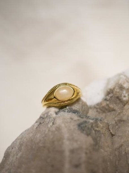 Lucca Stone