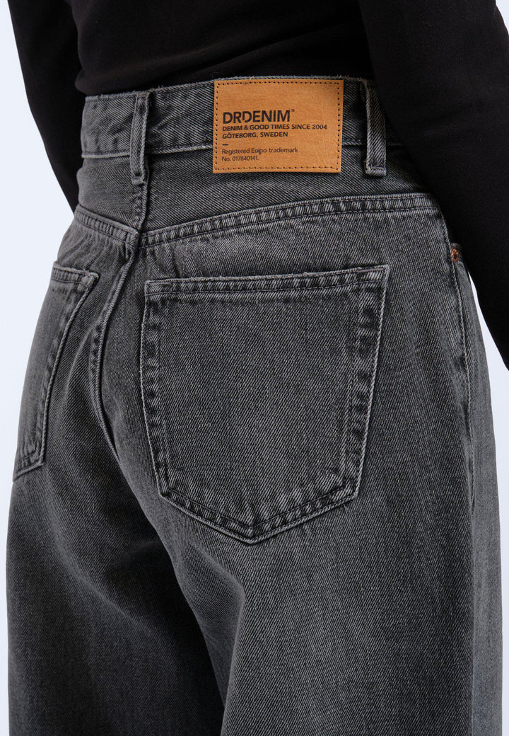 Donna Jeans