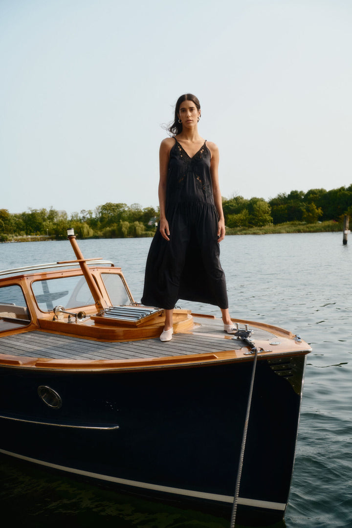 Kosee Dress