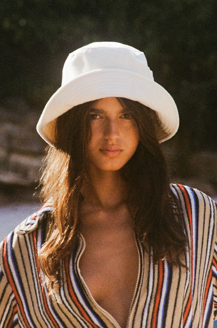 Terry Wave Bucket