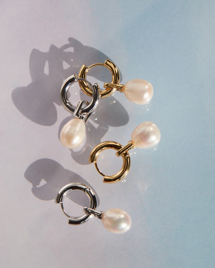 White Pearl Amalfi Huggies