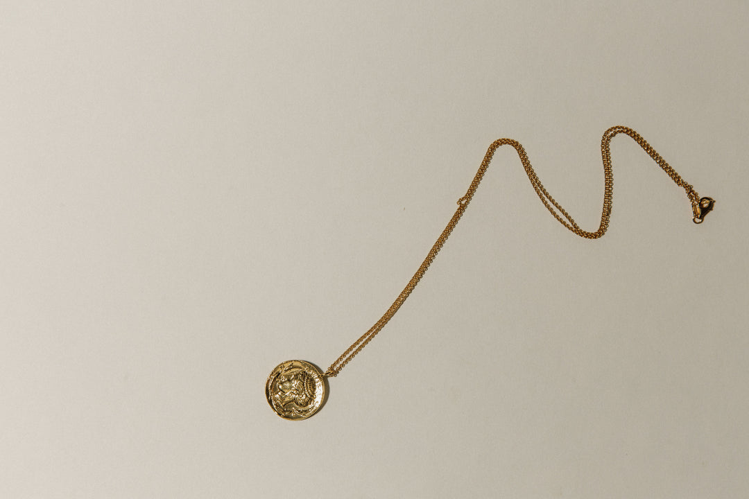 The Syracuse Necklace