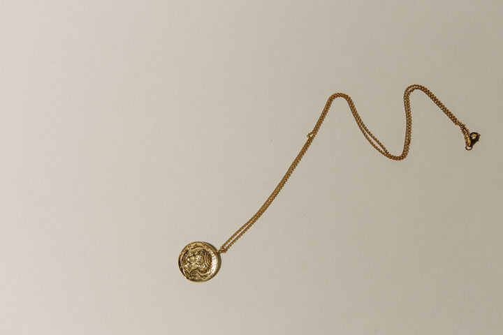 The Syracuse Necklace
