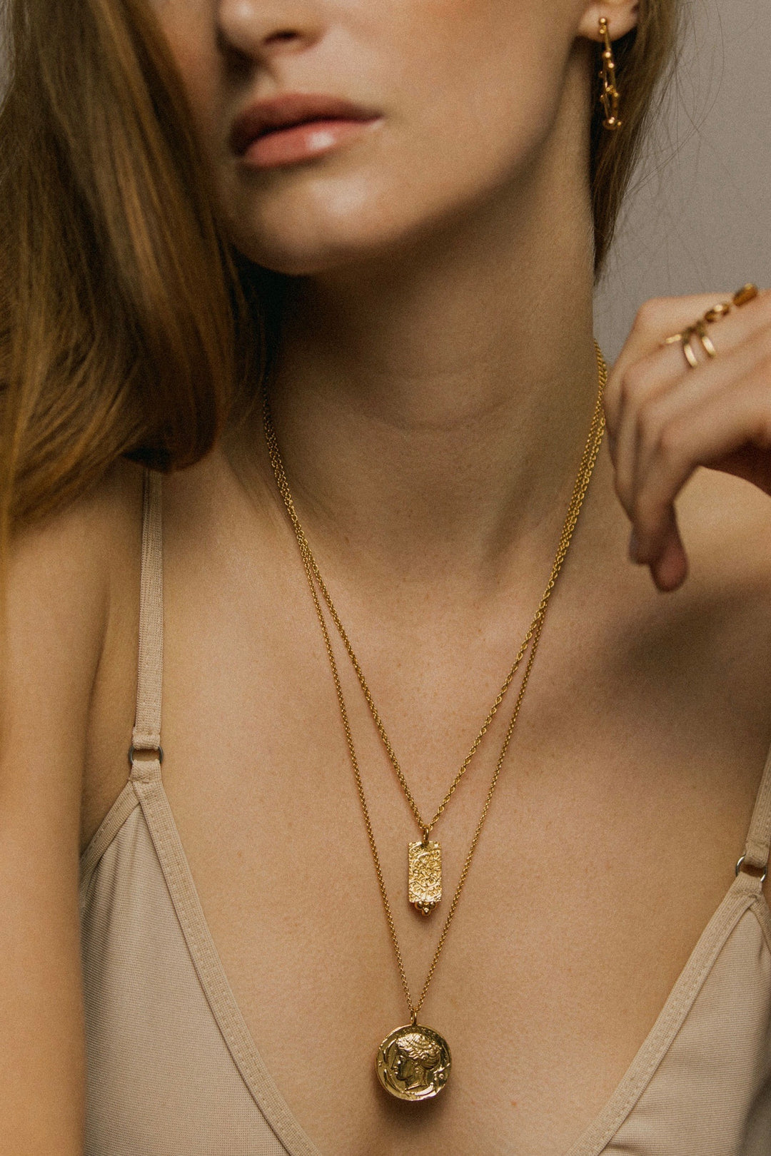 The Syracuse Necklace
