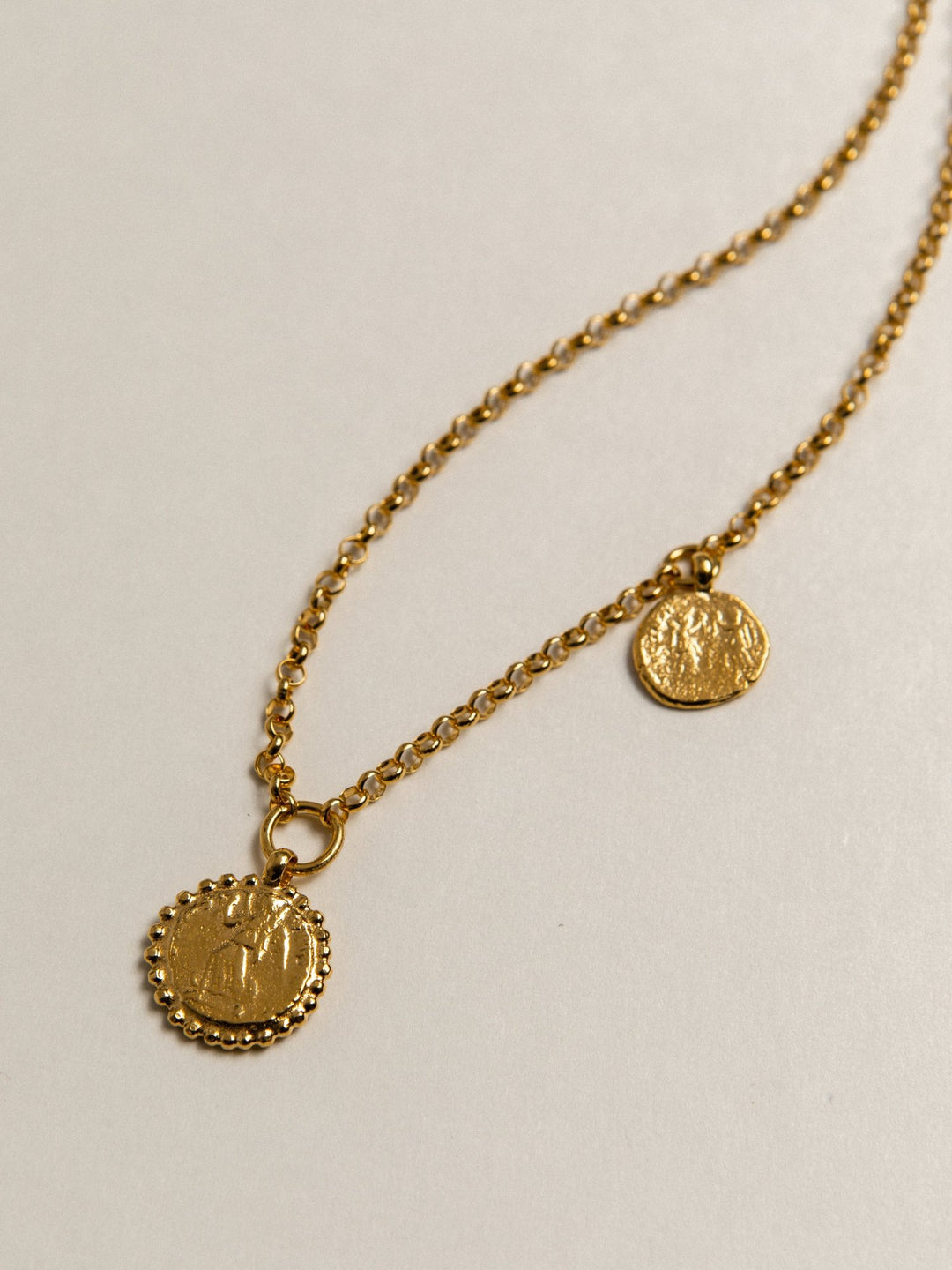 The Victorious Reflector Necklace