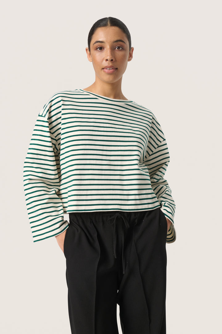 Neo Boxy Tee