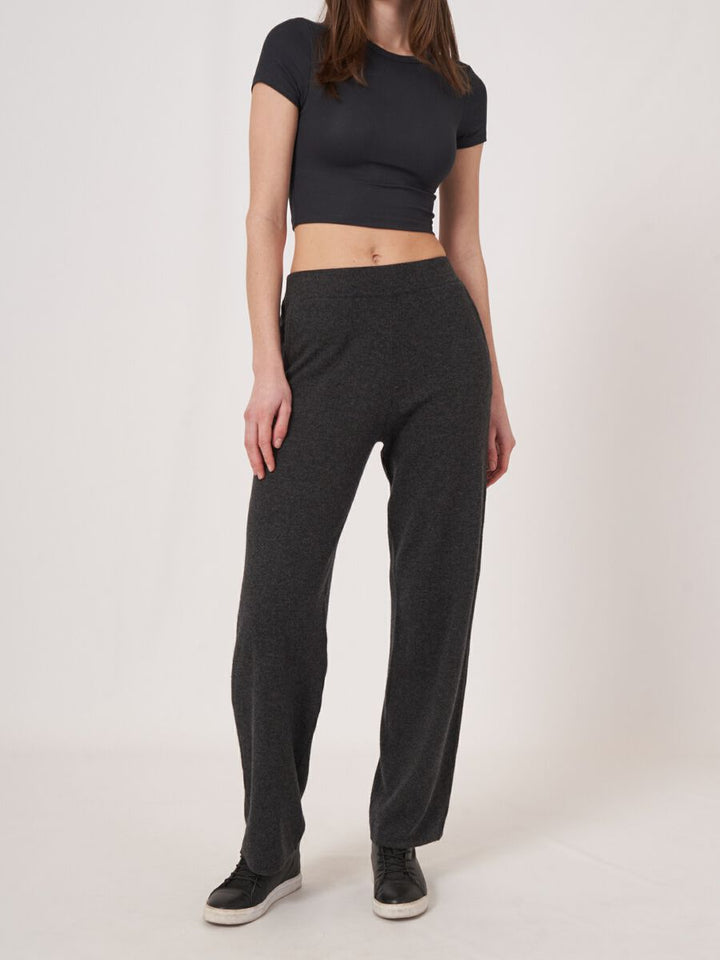 Wide Leg Knitted Pants