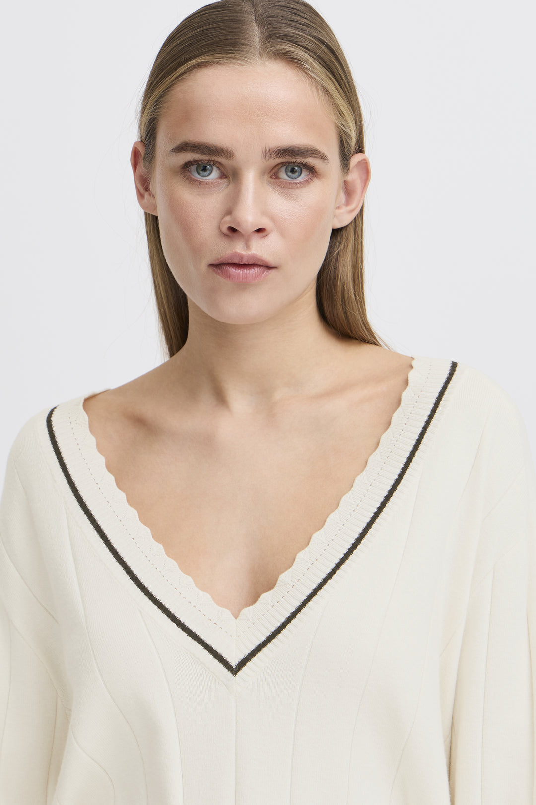 Ezanora Pullover