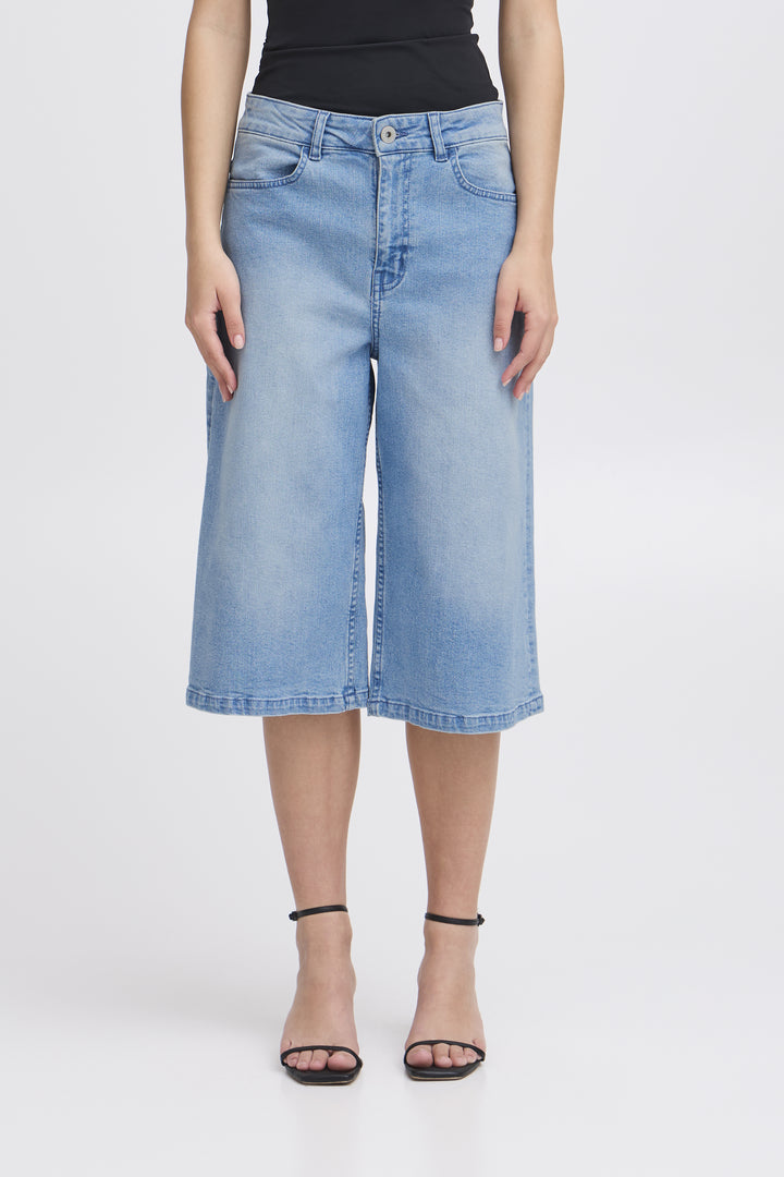 Cally Shorts
