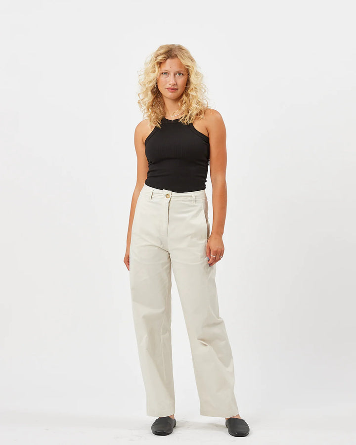 Gurlia Chino Pant