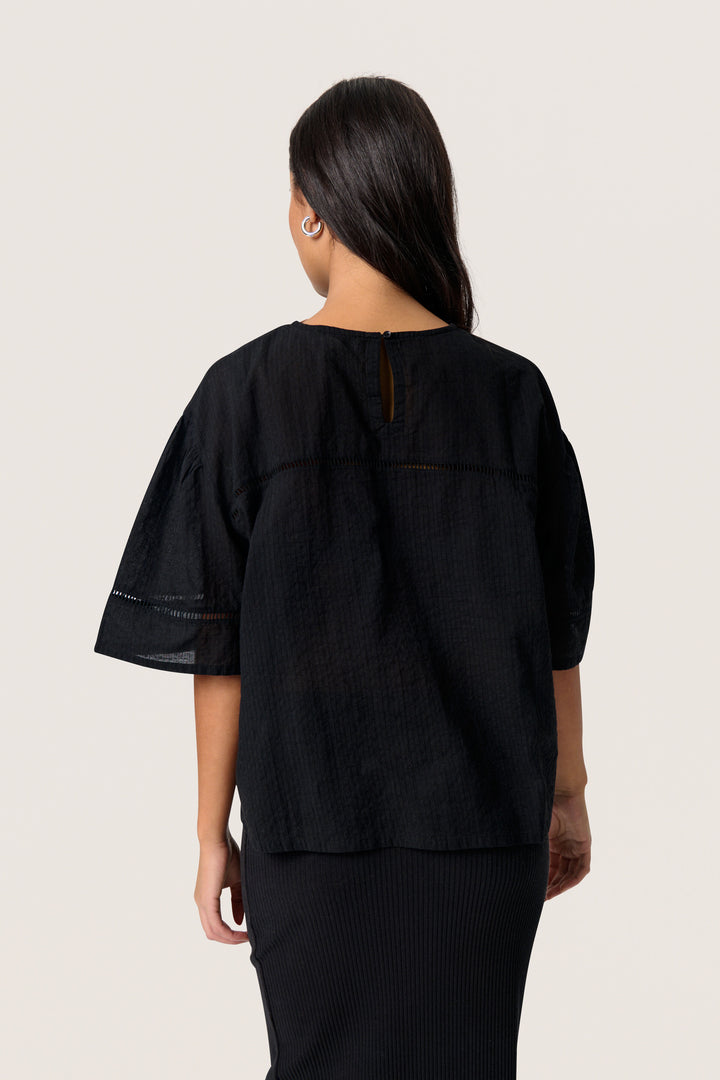 Amona Blouse