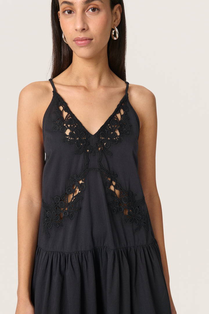 Kosee Dress