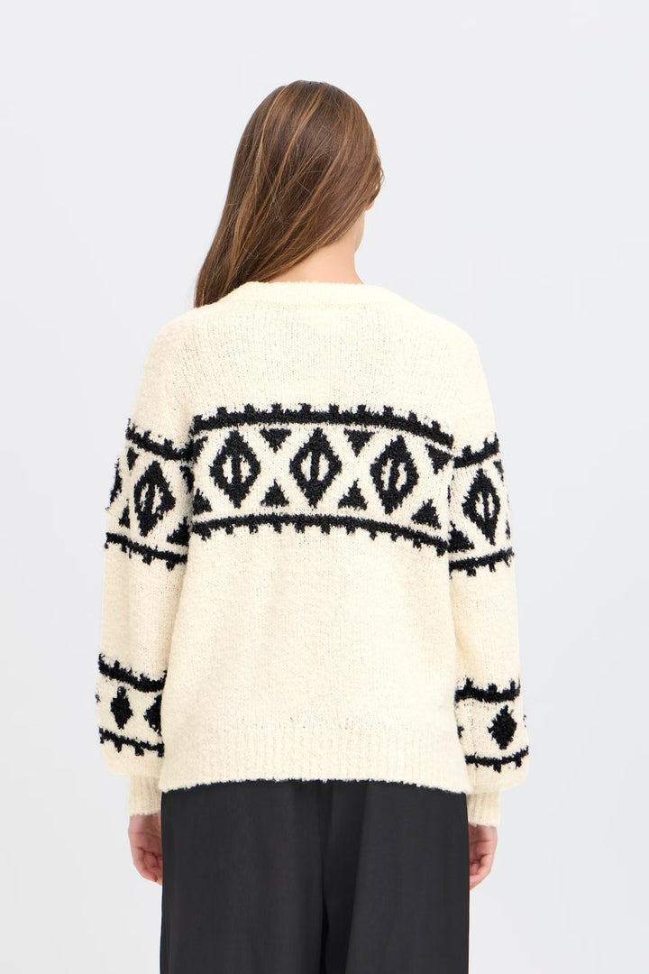 Carani Pullover