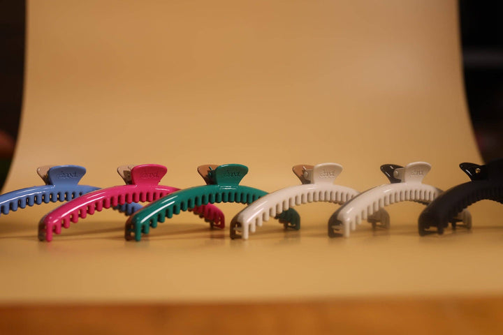 Two Toned Original Hold Everything Claw
