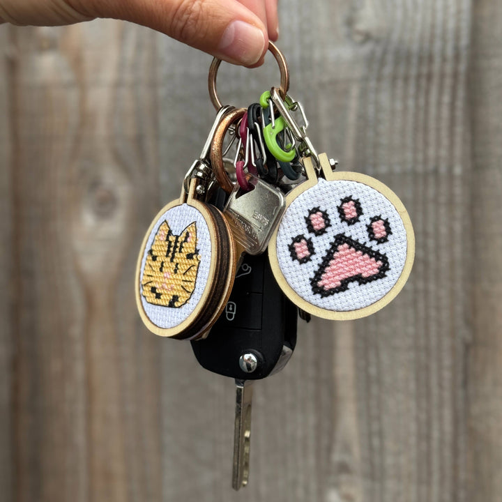 S**t Happens! Mini Cross Stitch Kit