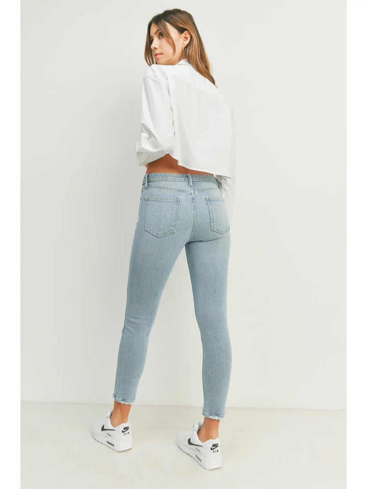 The High Rise Essential Skinny