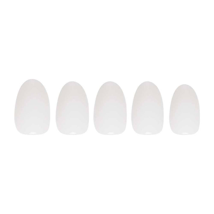 White Swan Press-On Nails | Short Oval