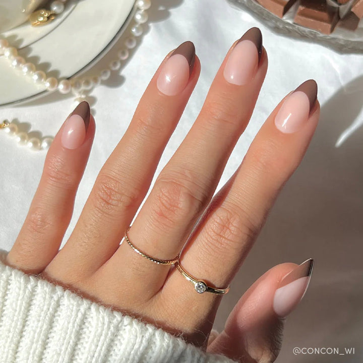 Chocolat Press-On Nails | Medium Almond