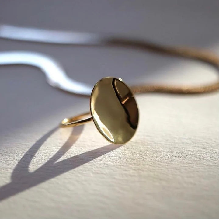 Wavy Disk Ring