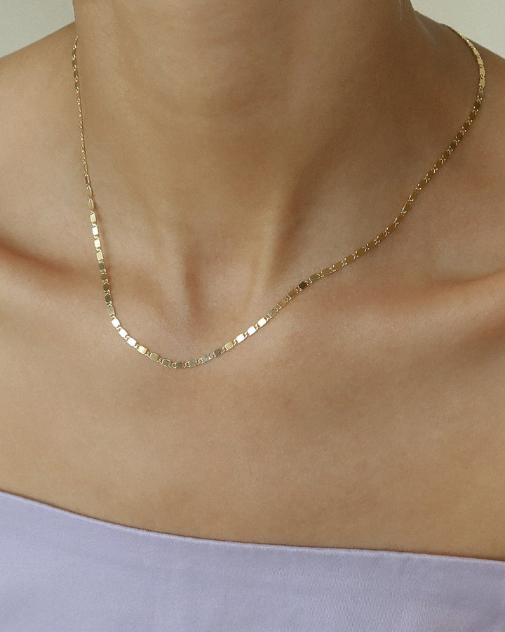 Nostalgia Chain Necklace