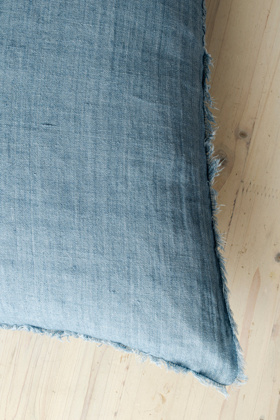 Lina Linen Pillow Arctic Blue