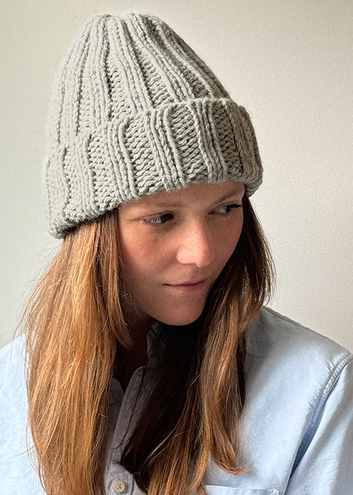 Shoreline Beanie Knitting Kit