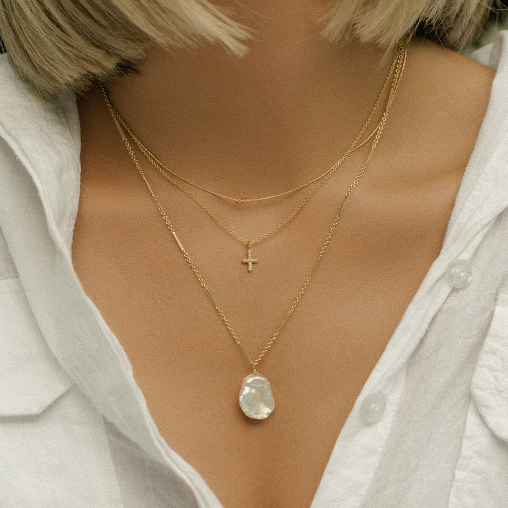 Knot Necklace