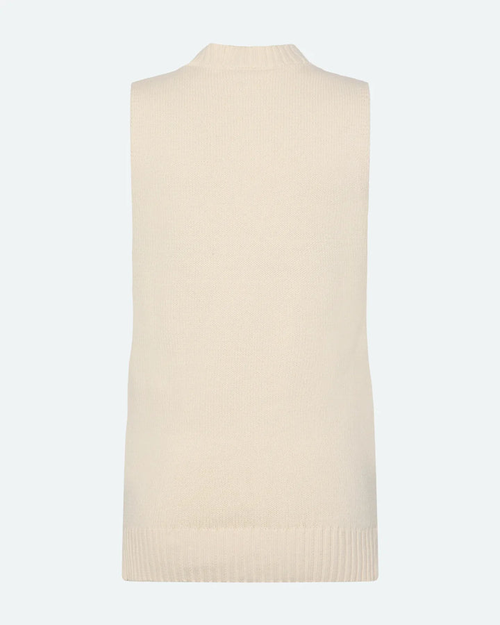 Mai Vest