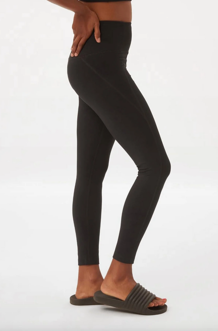 High Rise Compressive Legging 28.5