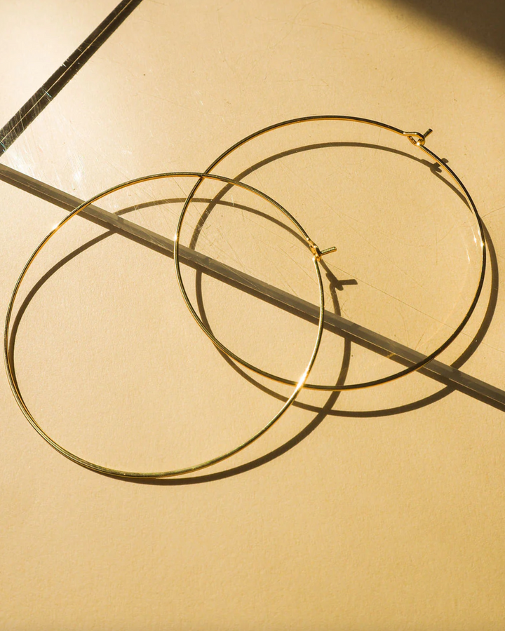 The Capri Wire Hoops