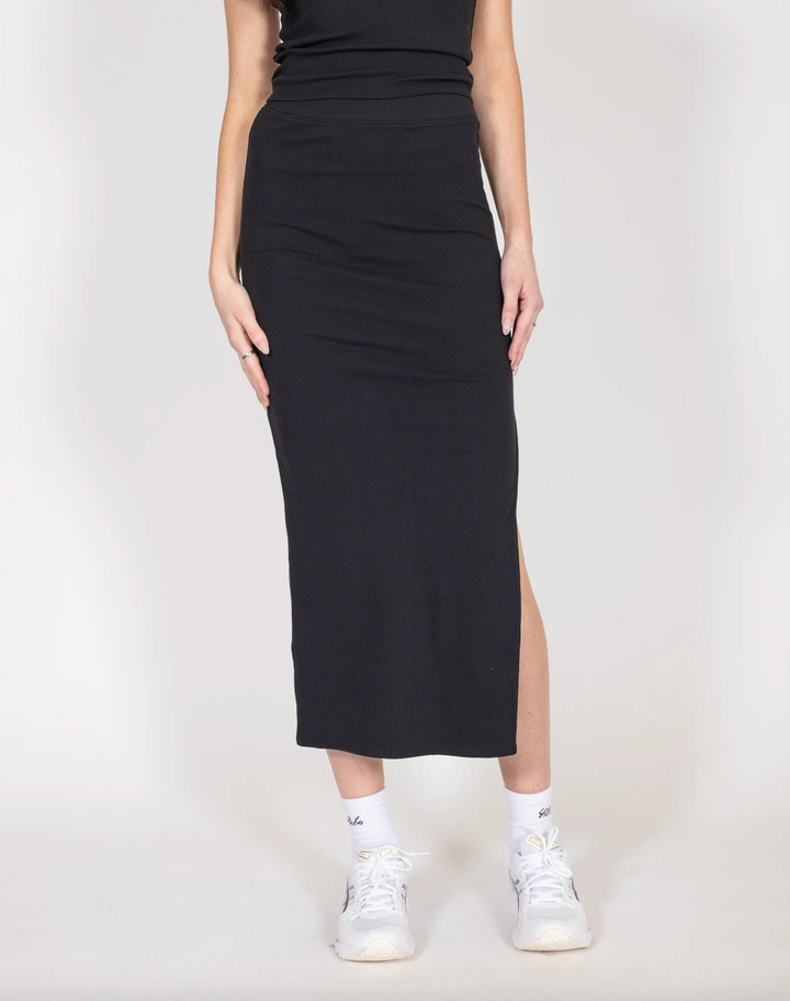 Ribbed Fitted Maxi Skirt