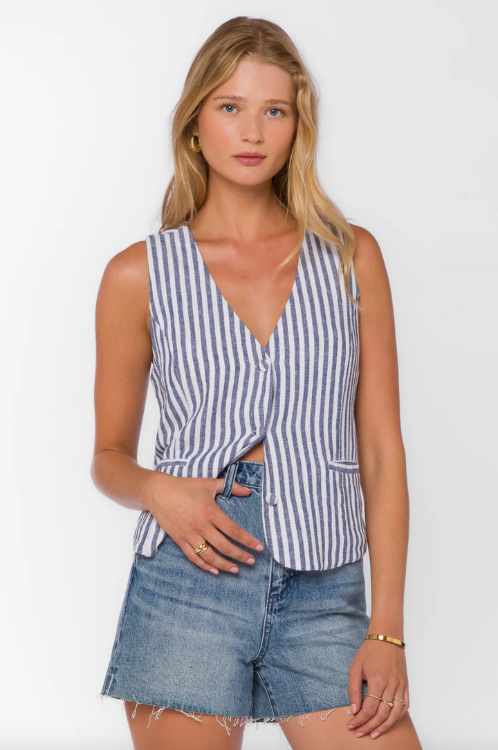 Dellis Vest