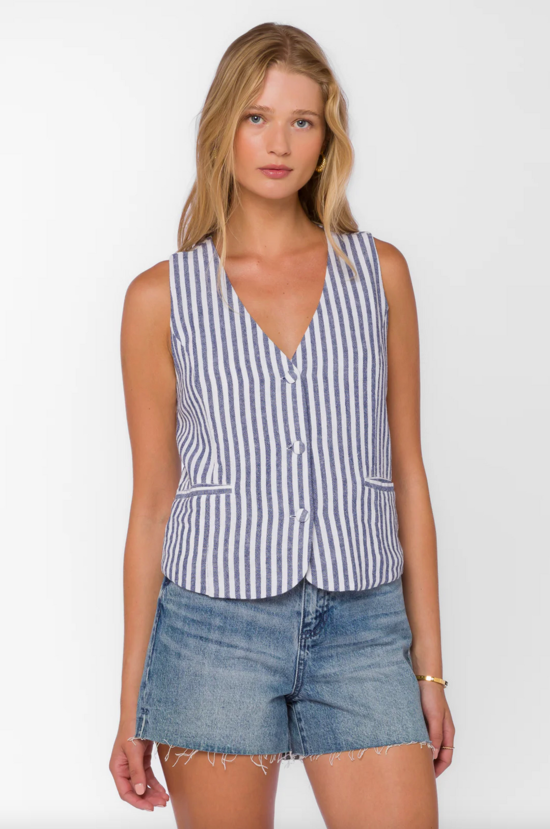 Dellis Vest