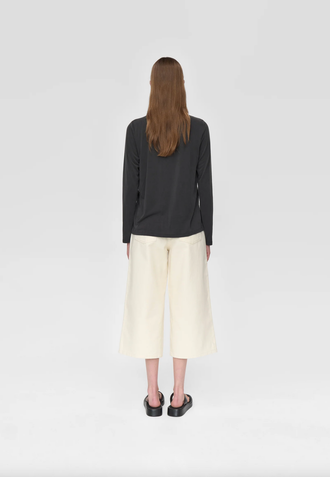 Margot Tee