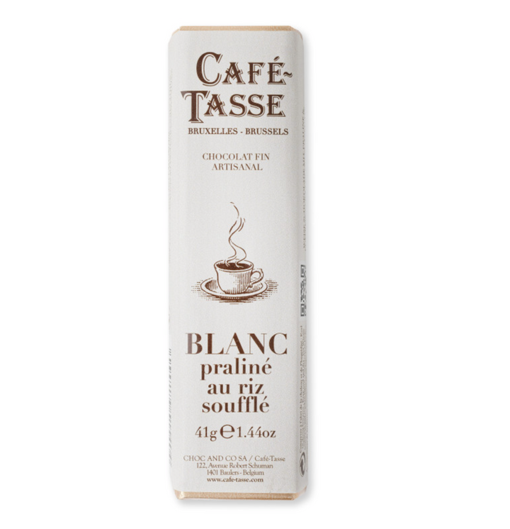 White chocolate bar with praline and puffed rice