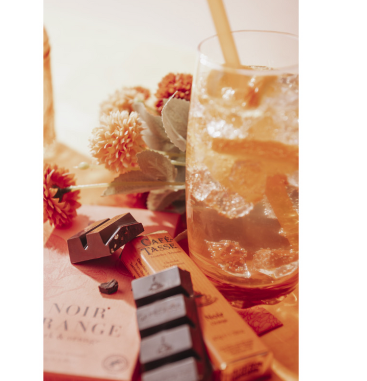 Dark chocolate bar with Orange peel