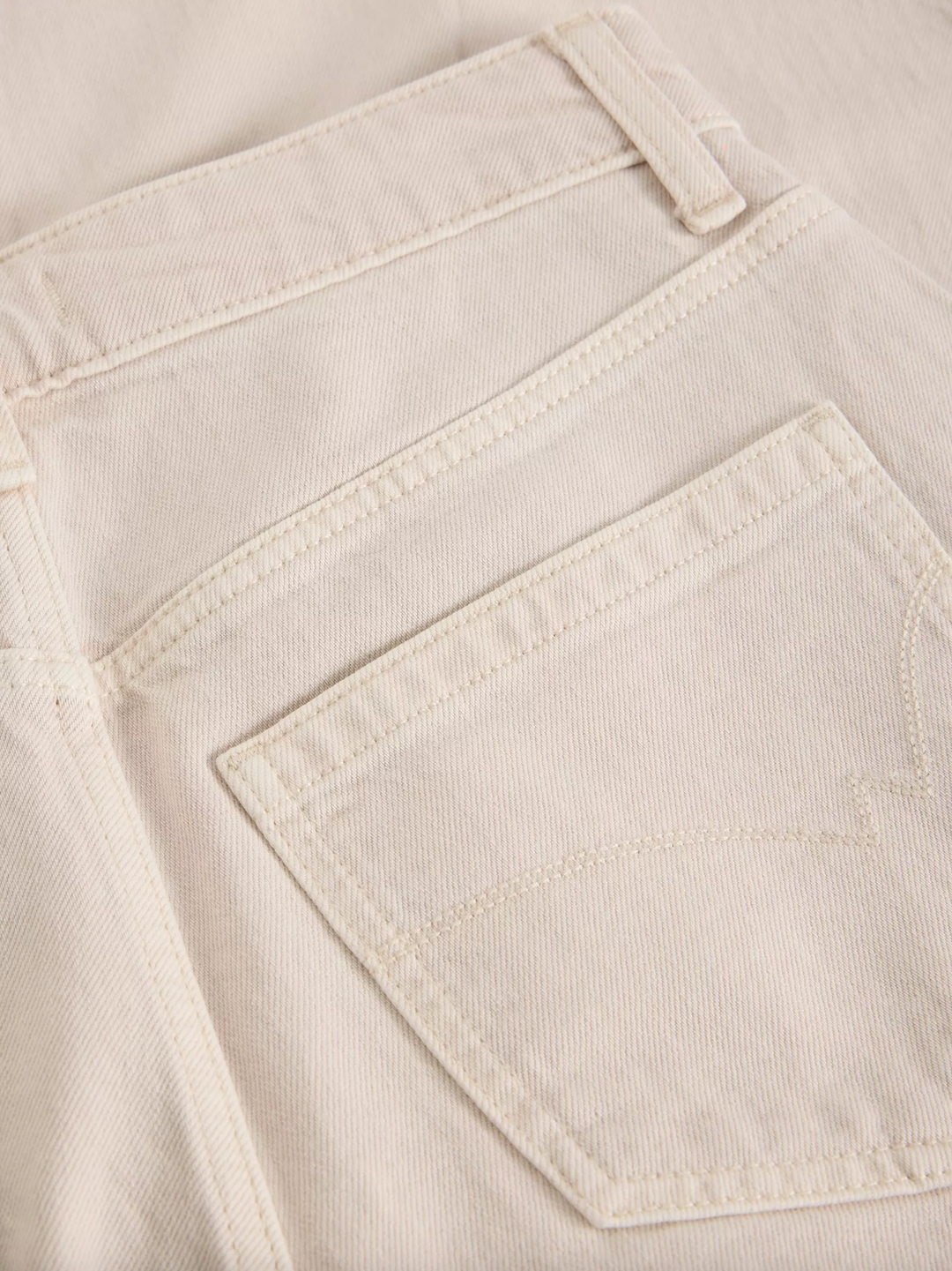 Aubrey Barrel Leg Jean