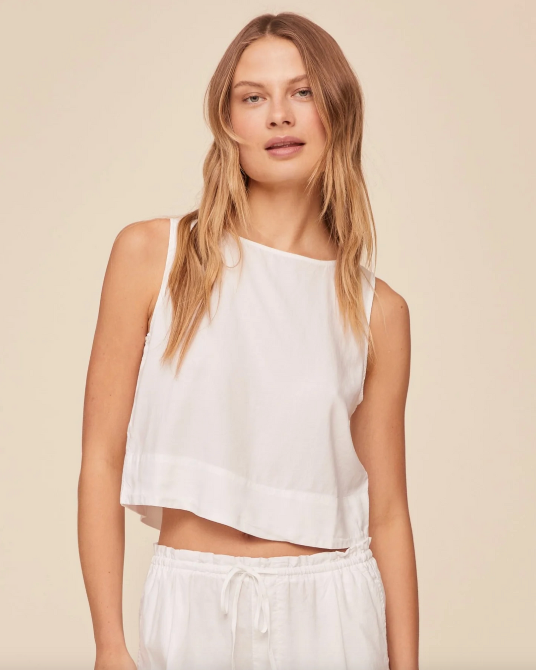 Sleeveless Boat Neck Split Back