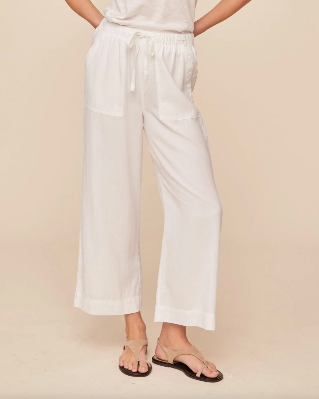 Easy Pocket Wide Leg Crop