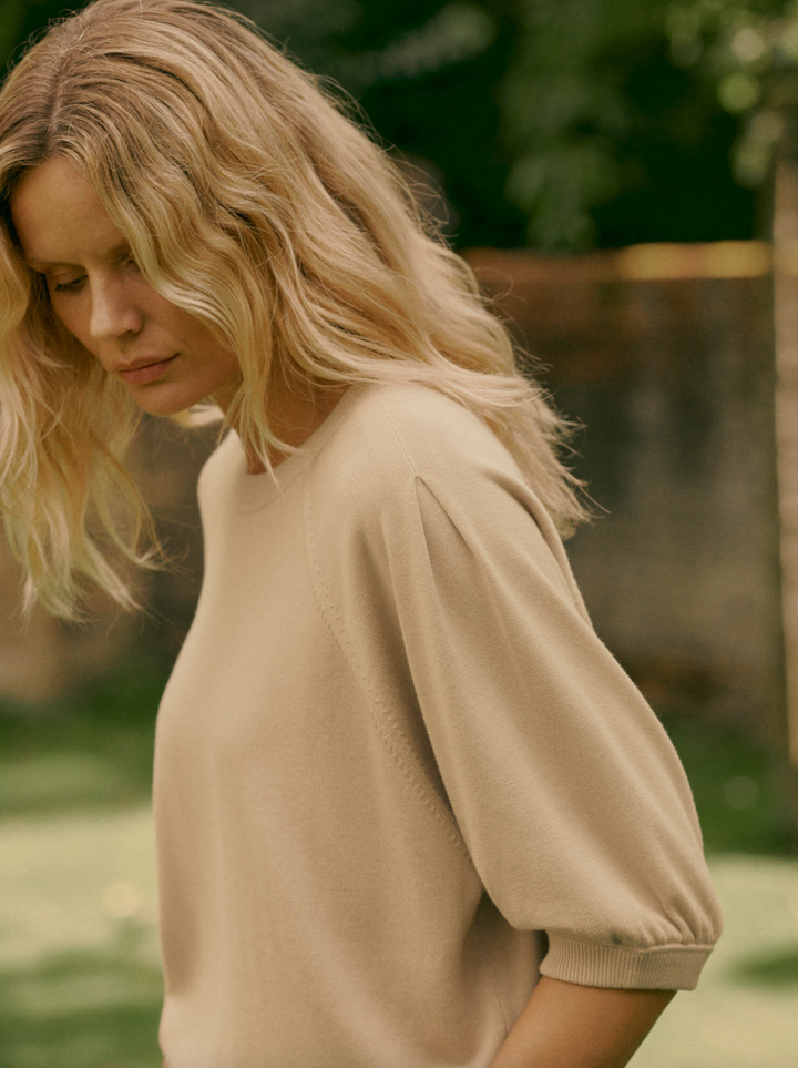 Fine Knit Pleated Sleeves Top