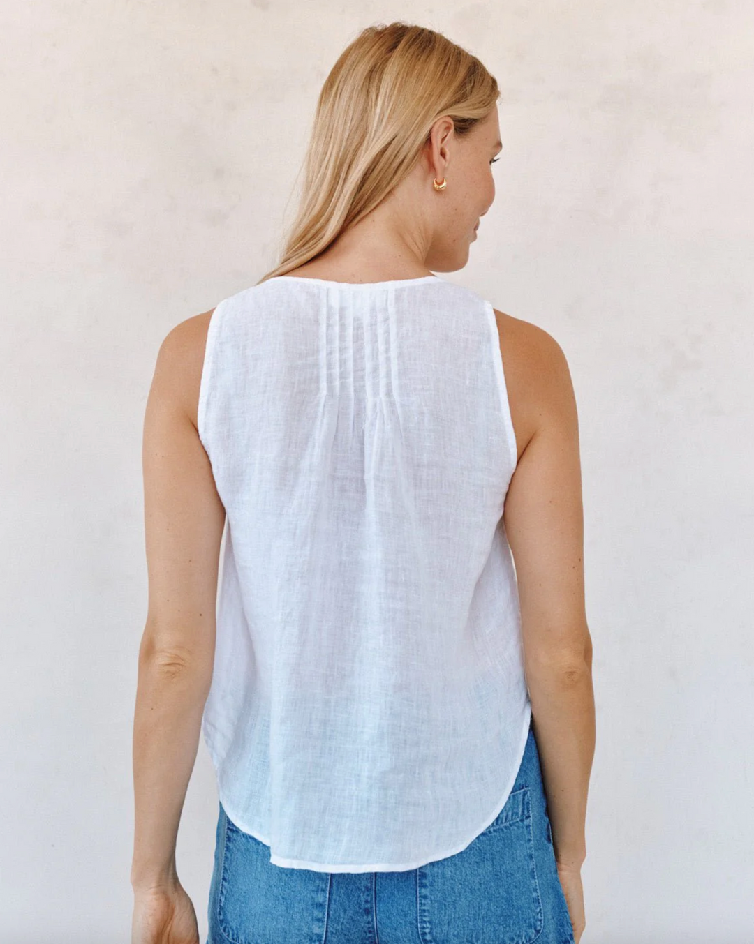 Sleeveless Pintuck V-Neck Top