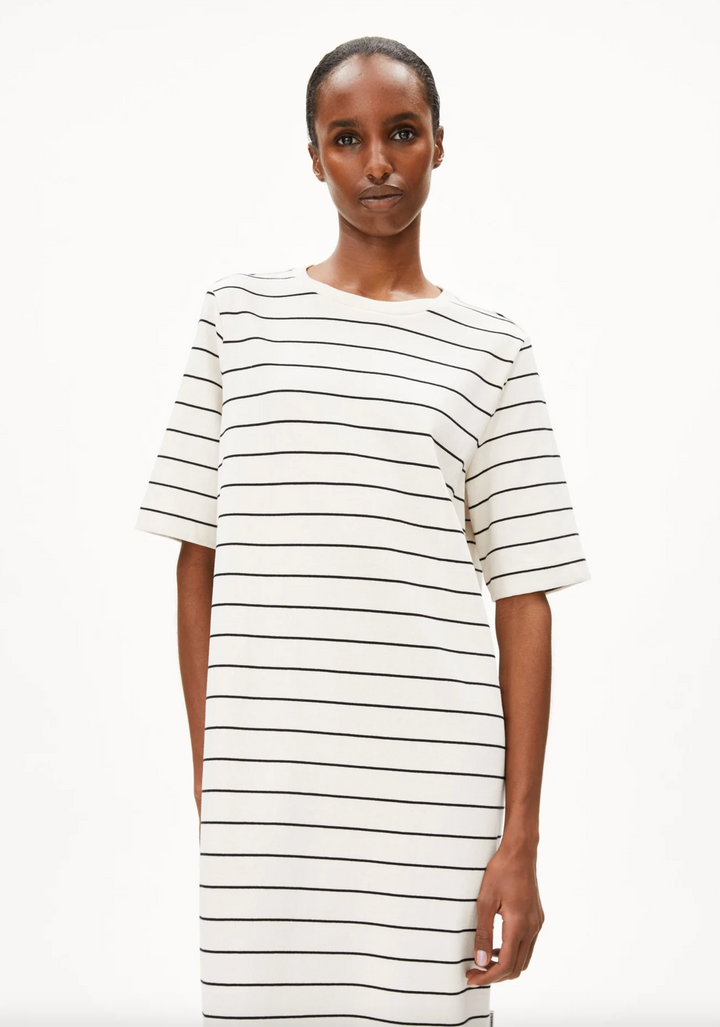 Xelinaa Fine Stripe Midi Dress