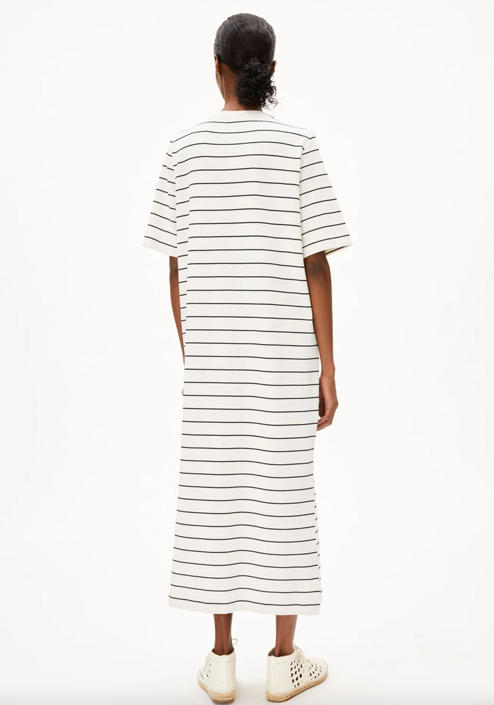 Xelinaa Fine Stripe Midi Dress