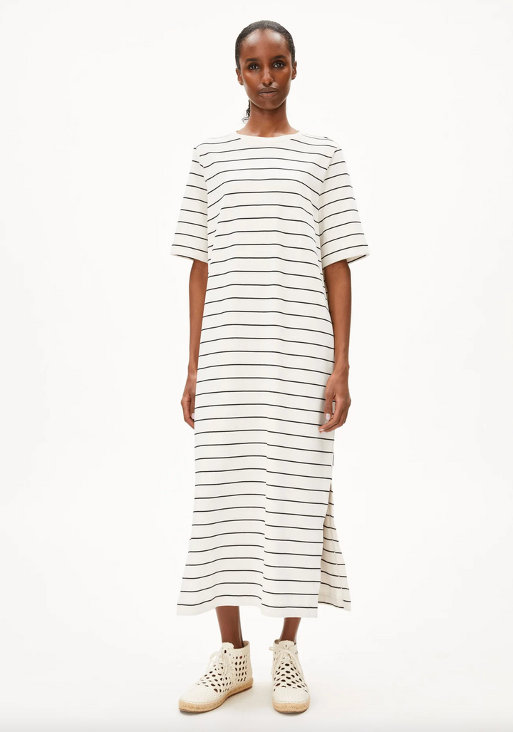 Xelinaa Fine Stripe Midi Dress