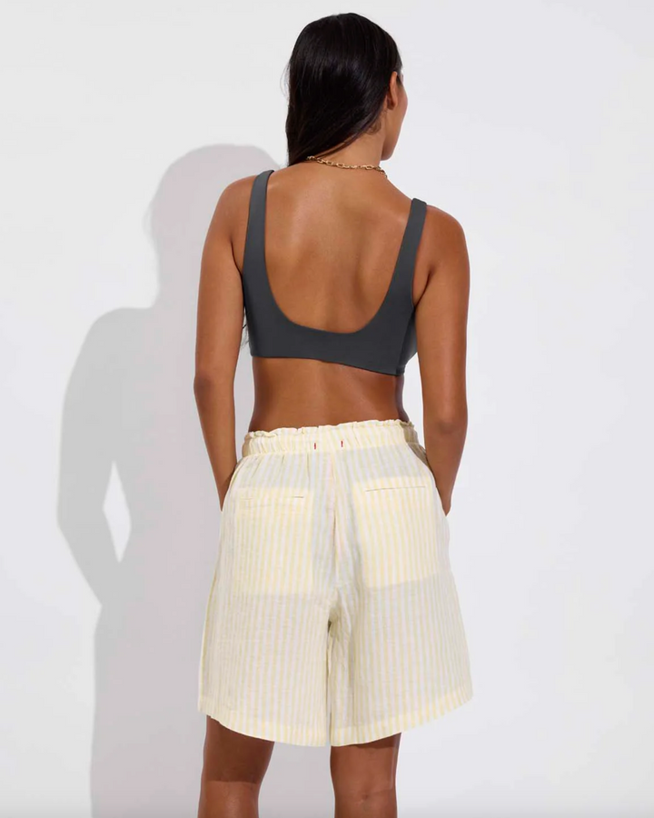 Getaway Short 9"