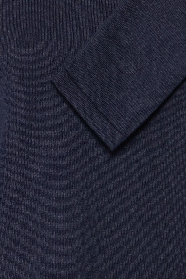 Luls Long-Sleeve