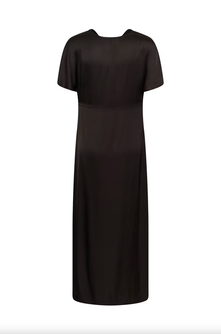 Evilia Dress