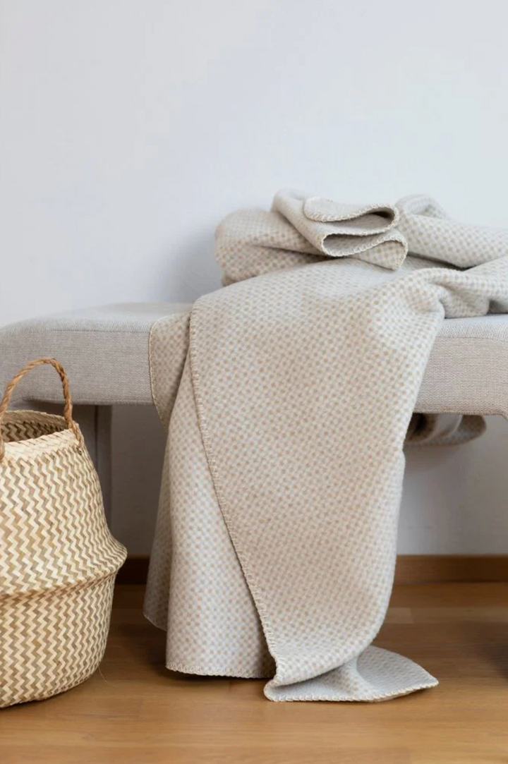 Savona Throw Mini Checks