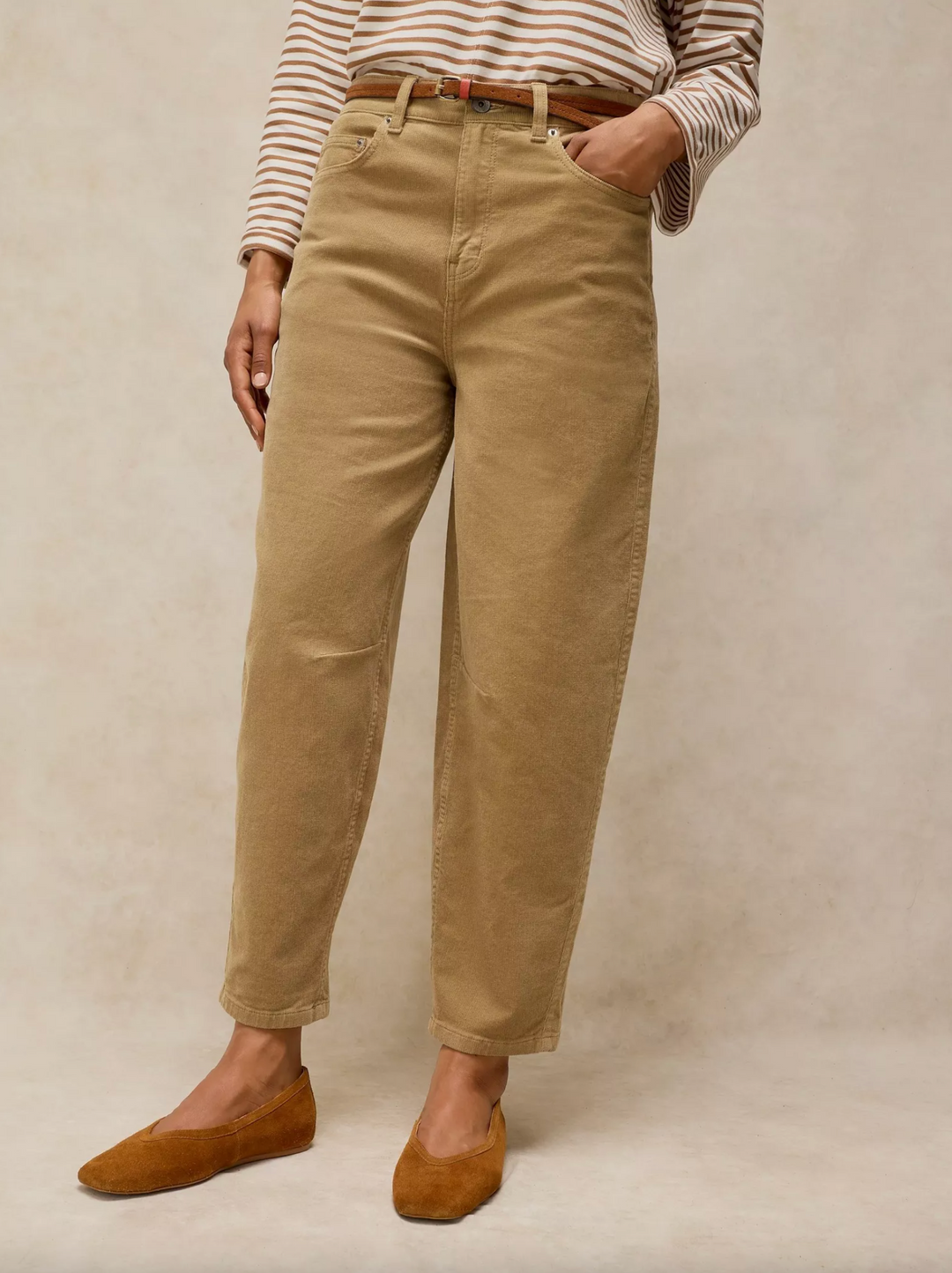 Aubrey Barrel Cord Trouser